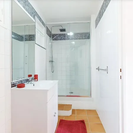 Tilou Location - Giens - Proche Des Plages Et Du Villages Йер