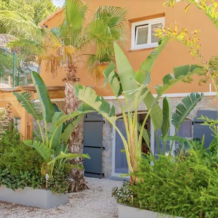 Tilou Location - Giens - Proche Des Plages Et Du Villages Hyeres