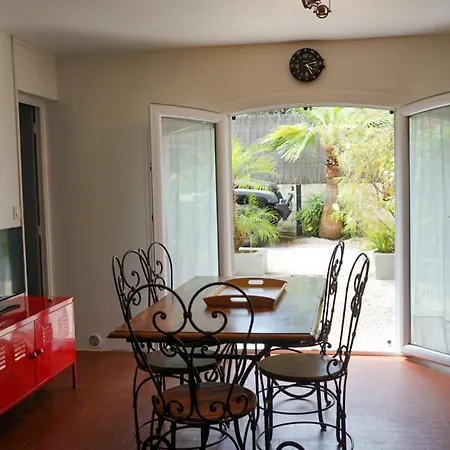 Tilou Location - Giens - Proche Des Plages Et Du Villages *